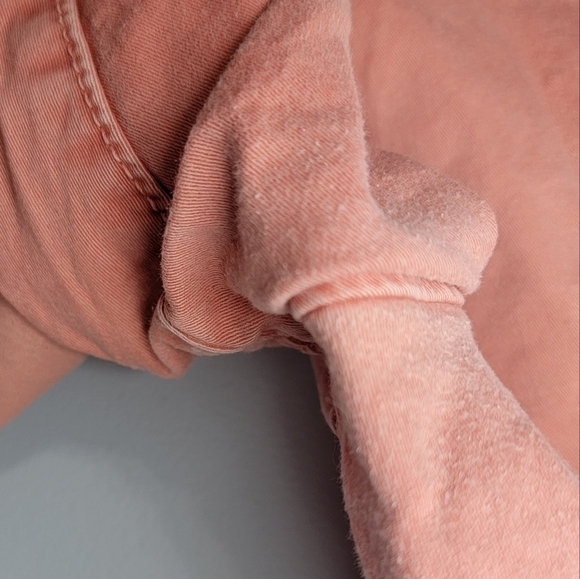 American Eagle | Classic Active Flex Salmon Coloured Shorts size 38 - Picture 7 of 10